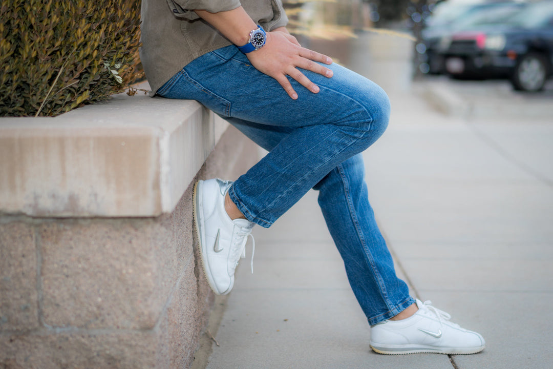 Jeans for Short Men: How Should They Fit?